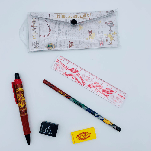 HARRY POTTER - Set papeterie scolaire disponible goodies